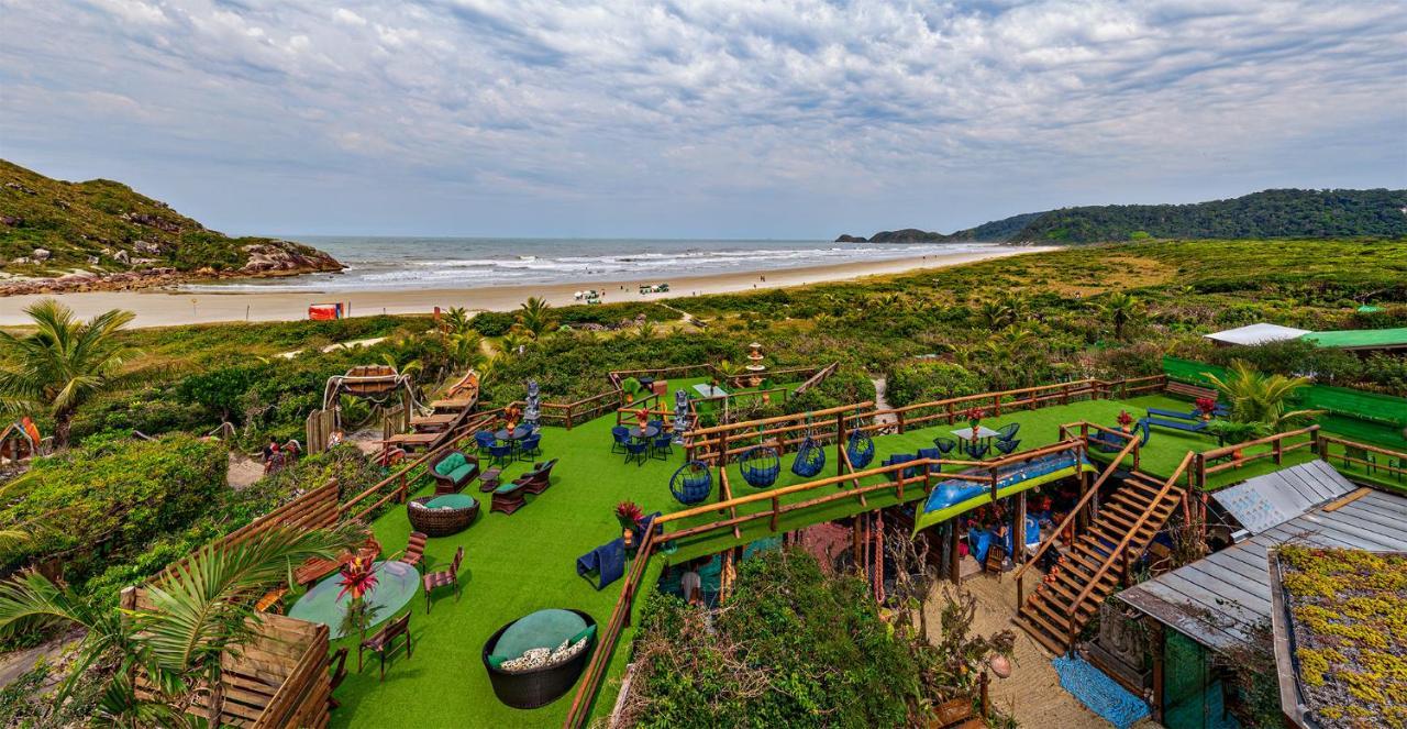 Grajagan Surf Resort Илья-ду-Мел Экстерьер фото